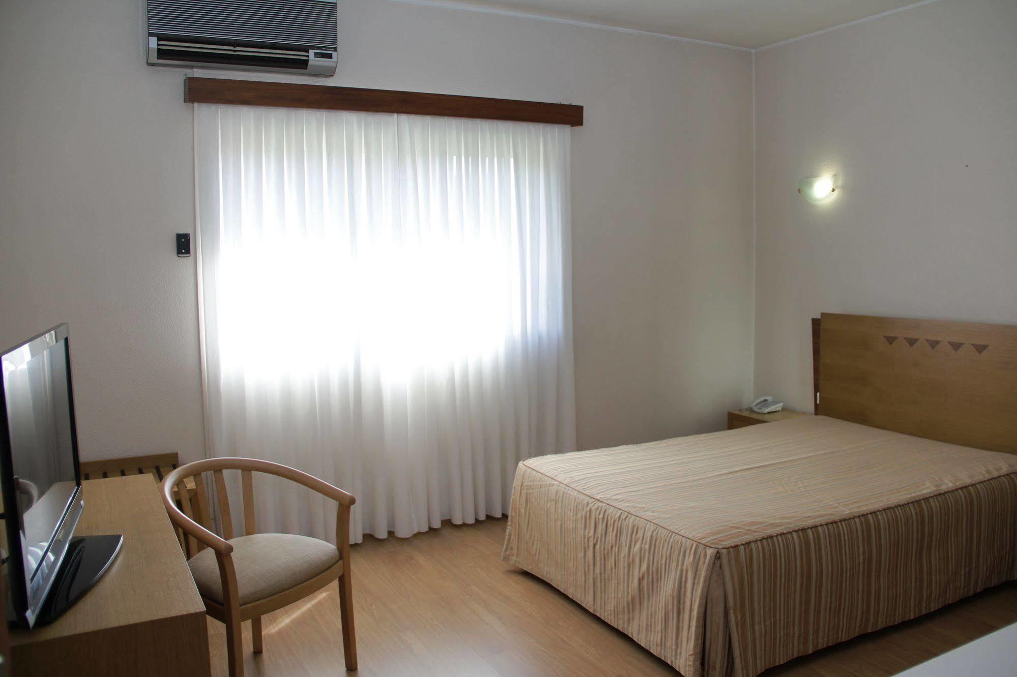 Hotel Chale 파레데스 외부 사진