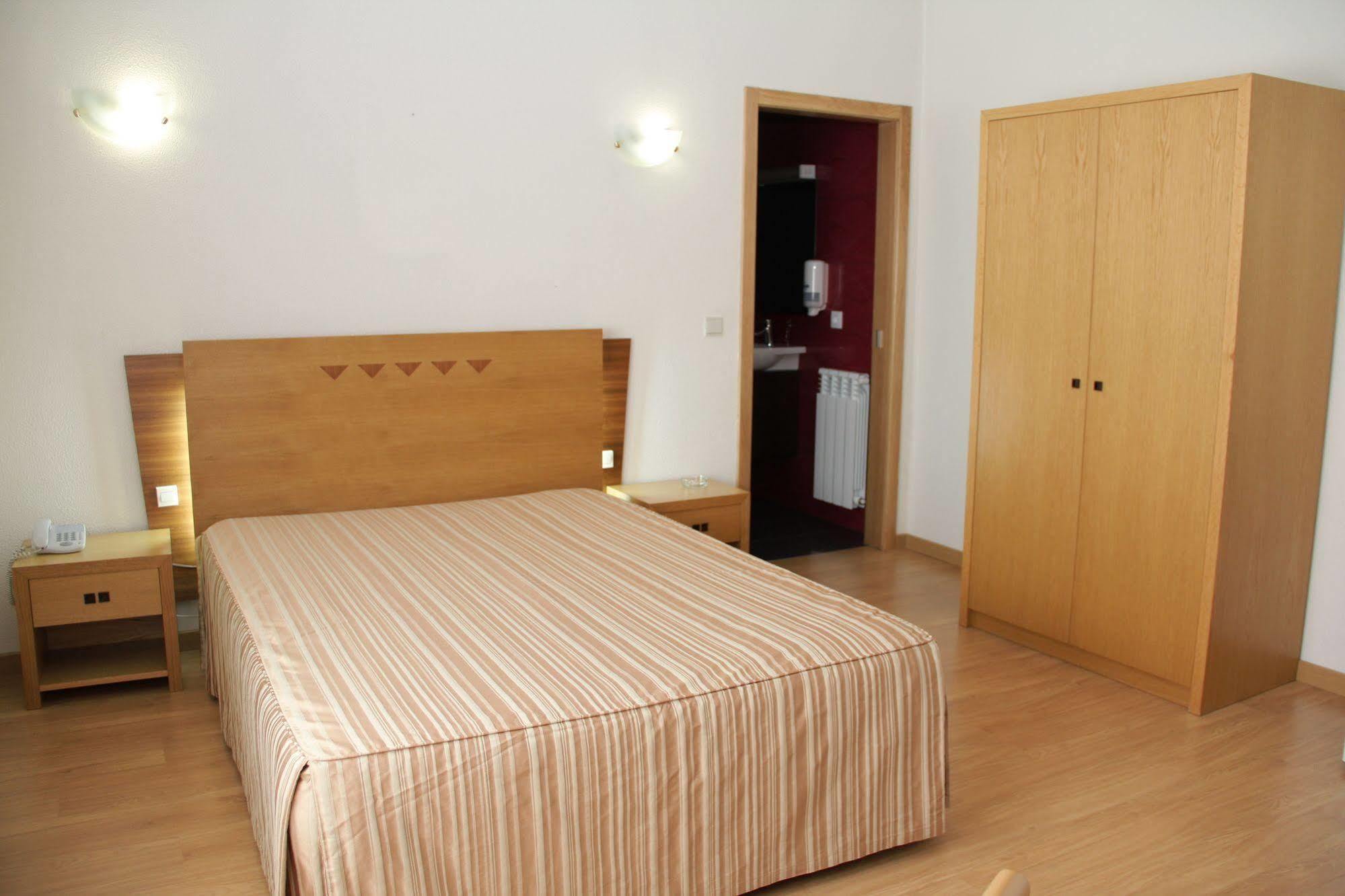 Hotel Chale 파레데스 외부 사진